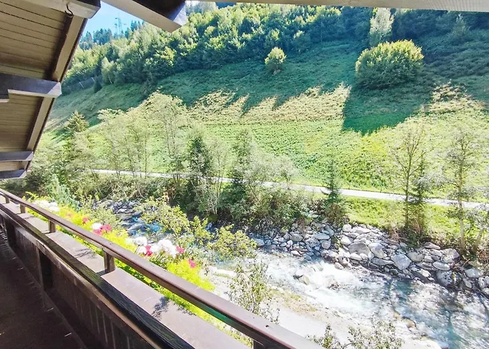 In Tirol By Zillertal Slopes *