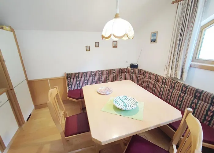 In Tirol By Zillertal Slopes בית נופש מאיירהופן